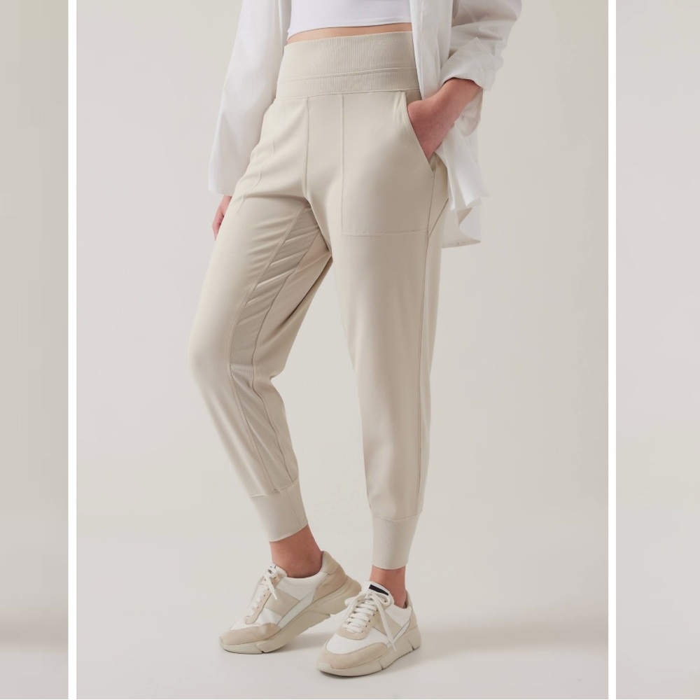 Athleta Venice Jogger Abalone Grey